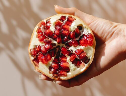 Top 3 skin, hair, and other heath benefits of pomegranate will astonish you!